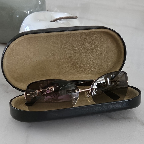Loewe Metal Frame Sunglasses - Picture 12 of 12